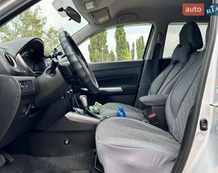 Сірий Сузукі Вітара, об'ємом двигуна 1.59 л та пробігом 42 тис. км за 22500 $, фото 13 на Automoto.ua
