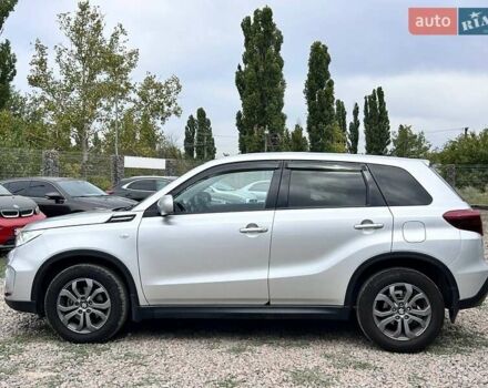 Сірий Сузукі Вітара, об'ємом двигуна 1.59 л та пробігом 42 тис. км за 22500 $, фото 7 на Automoto.ua