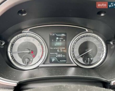 Серый Сузуки Витара, объемом двигателя 1.59 л и пробегом 42 тыс. км за 22500 $, фото 19 на Automoto.ua