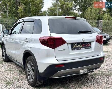 Серый Сузуки Витара, объемом двигателя 1.59 л и пробегом 42 тыс. км за 22500 $, фото 6 на Automoto.ua