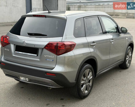 Сірий Сузукі Вітара, об'ємом двигуна 1.37 л та пробігом 11 тис. км за 23800 $, фото 8 на Automoto.ua