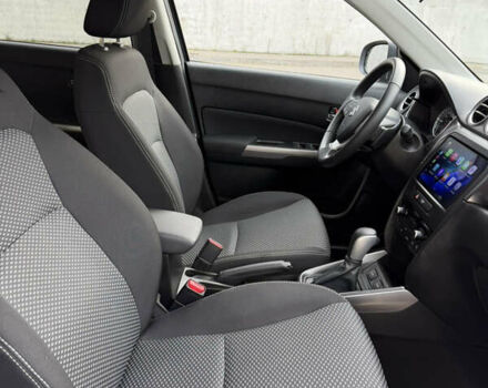 Сірий Сузукі Вітара, об'ємом двигуна 1.37 л та пробігом 11 тис. км за 23800 $, фото 30 на Automoto.ua