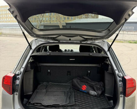 Сірий Сузукі Вітара, об'ємом двигуна 1.37 л та пробігом 11 тис. км за 23800 $, фото 25 на Automoto.ua