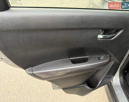 Сірий Сузукі Вітара, об'ємом двигуна 1.37 л та пробігом 11 тис. км за 23800 $, фото 24 на Automoto.ua