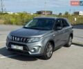 Серый Сузуки Витара, объемом двигателя 1.37 л и пробегом 7 тыс. км за 22000 $, фото 1 на Automoto.ua