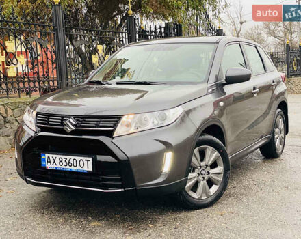 Серый Сузуки Витара, объемом двигателя 1.4 л и пробегом 1 тыс. км за 19500 $, фото 1 на Automoto.ua