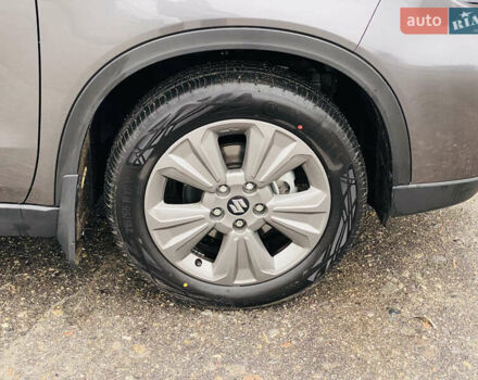 Серый Сузуки Витара, объемом двигателя 1.4 л и пробегом 1 тыс. км за 19500 $, фото 4 на Automoto.ua