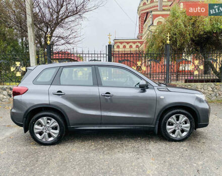 Серый Сузуки Витара, объемом двигателя 1.4 л и пробегом 1 тыс. км за 19500 $, фото 3 на Automoto.ua