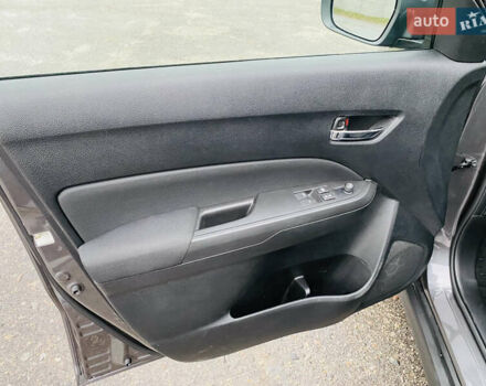 Серый Сузуки Витара, объемом двигателя 1.4 л и пробегом 1 тыс. км за 19500 $, фото 41 на Automoto.ua