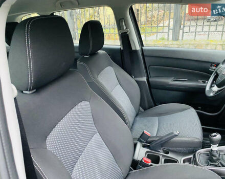 Серый Сузуки Витара, объемом двигателя 1.4 л и пробегом 1 тыс. км за 19500 $, фото 9 на Automoto.ua