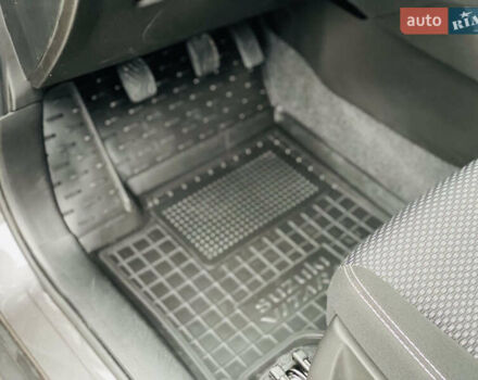 Серый Сузуки Витара, объемом двигателя 1.4 л и пробегом 1 тыс. км за 19500 $, фото 63 на Automoto.ua