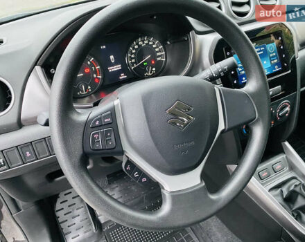 Серый Сузуки Витара, объемом двигателя 1.4 л и пробегом 1 тыс. км за 19500 $, фото 45 на Automoto.ua