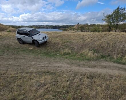 Серый Сузуки Витара, объемом двигателя 0 л и пробегом 200 тыс. км за 4300 $, фото 1 на Automoto.ua