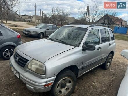 Сірий Сузукі Вітара, об'ємом двигуна 2 л та пробігом 200 тис. км за 2500 $, фото 1 на Automoto.ua