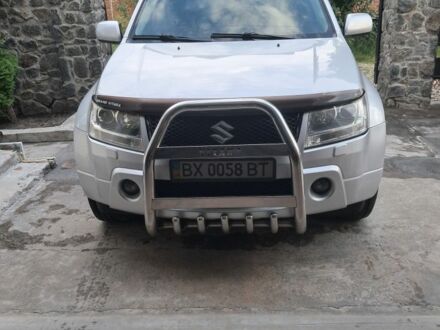 Сірий Сузукі Вітара, об'ємом двигуна 2 л та пробігом 169 тис. км за 7034 $, фото 1 на Automoto.ua