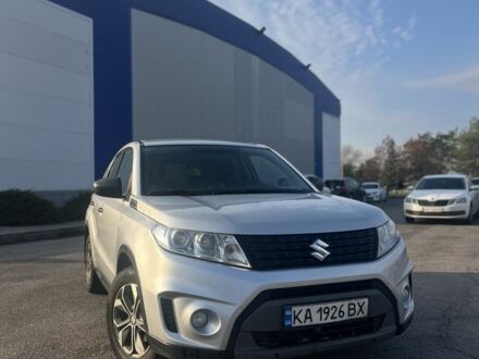 Серый Сузуки Витара, объемом двигателя 1.6 л и пробегом 200 тыс. км за 14000 $, фото 1 на Automoto.ua