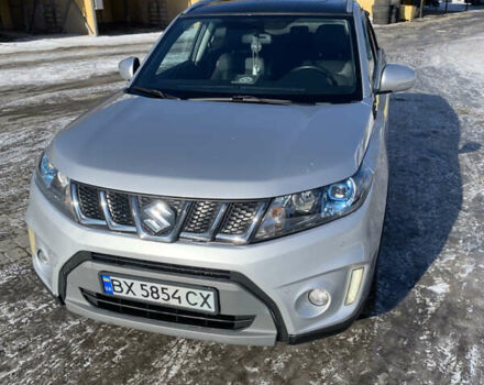 Серый Сузуки Витара, объемом двигателя 1.59 л и пробегом 65 тыс. км за 11500 $, фото 1 на Automoto.ua