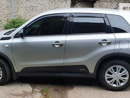 Серый Сузуки Витара, объемом двигателя 1.6 л и пробегом 70 тыс. км за 15000 $, фото 1 на Automoto.ua