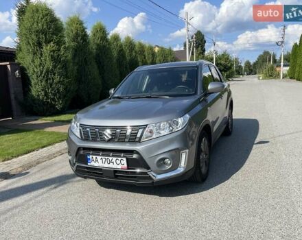 Серый Сузуки Витара, объемом двигателя 1.37 л и пробегом 57 тыс. км за 18800 $, фото 1 на Automoto.ua