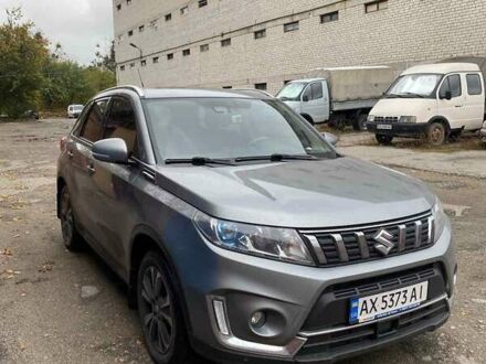 Сузукі Вітара 2019 у Харкові на Automoto.ua Сірий Сузукі Вітара, об'ємом двигуна 1.37 л та пробігом 88 тис. км за 19500 $, фото 1 на Automoto.ua