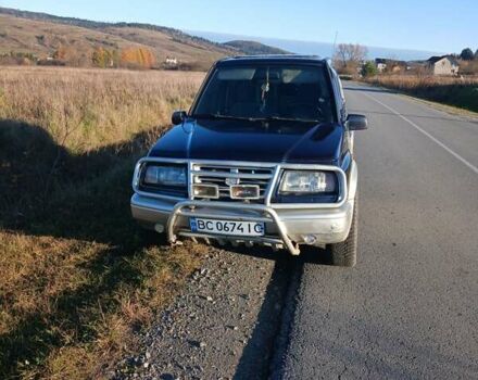 Синий Сузуки Витара, объемом двигателя 2 л и пробегом 390 тыс. км за 3100 $, фото 3 на Automoto.ua