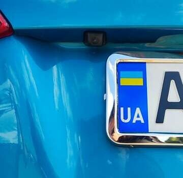 Синій Сузукі Вітара, об'ємом двигуна 1.6 л та пробігом 200 тис. км за 13300 $, фото 3 на Automoto.ua