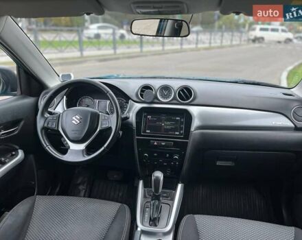 Сузуки Витара 2016 в Николаеве на Automoto.ua Синий Сузуки Витара, объемом двигателя 1.59 л и пробегом 186 тыс. км за 13899 $, фото 6 на Automoto.ua