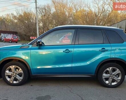 Синий Сузуки Витара, объемом двигателя 1.59 л и пробегом 80 тыс. км за 14800 $, фото 3 на Automoto.ua