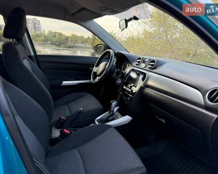 Синий Сузуки Витара, объемом двигателя 1.59 л и пробегом 105 тыс. км за 17500 $, фото 6 на Automoto.ua