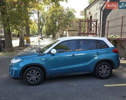 Синий Сузуки Витара, объемом двигателя 1.59 л и пробегом 90 тыс. км за 15000 $, фото 2 на Automoto.ua