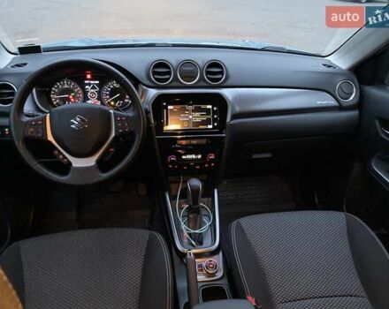 Синий Сузуки Витара, объемом двигателя 1.37 л и пробегом 161 тыс. км за 15400 $, фото 10 на Automoto.ua