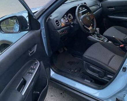 Синий Сузуки Витара, объемом двигателя 1.37 л и пробегом 161 тыс. км за 15400 $, фото 5 на Automoto.ua