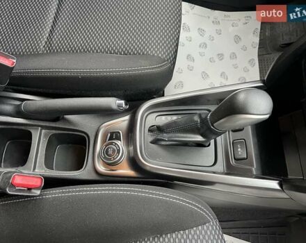 Синий Сузуки Витара, объемом двигателя 1.37 л и пробегом 160 тыс. км за 13800 $, фото 20 на Automoto.ua