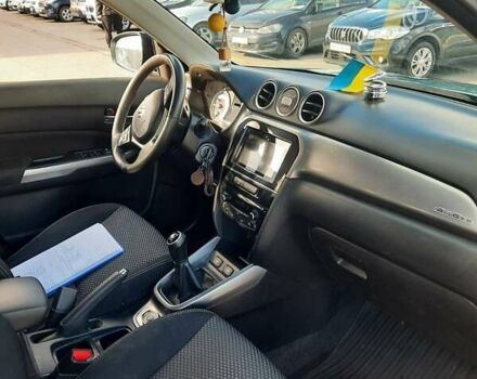 Синій Сузукі Вітара, об'ємом двигуна 1 л та пробігом 265 тис. км за 14500 $, фото 5 на Automoto.ua