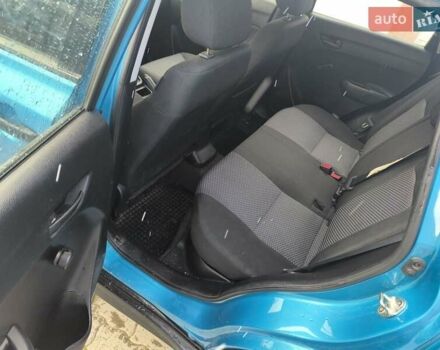 Синий Сузуки Витара, объемом двигателя 1.59 л и пробегом 126 тыс. км за 16000 $, фото 11 на Automoto.ua