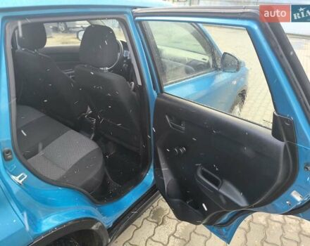 Синий Сузуки Витара, объемом двигателя 1.59 л и пробегом 126 тыс. км за 16000 $, фото 6 на Automoto.ua