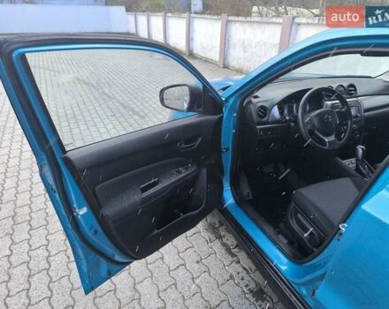 Синий Сузуки Витара, объемом двигателя 1.59 л и пробегом 126 тыс. км за 16000 $, фото 12 на Automoto.ua