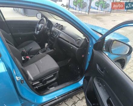 Синий Сузуки Витара, объемом двигателя 1.59 л и пробегом 126 тыс. км за 16000 $, фото 9 на Automoto.ua