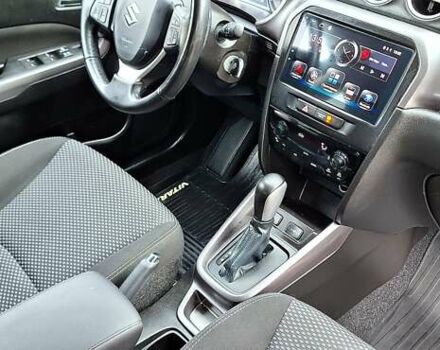 Синий Сузуки Витара, объемом двигателя 1.59 л и пробегом 31 тыс. км за 19200 $, фото 32 на Automoto.ua