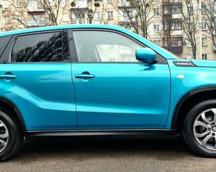 Синий Сузуки Витара, объемом двигателя 1.59 л и пробегом 31 тыс. км за 19200 $, фото 2 на Automoto.ua