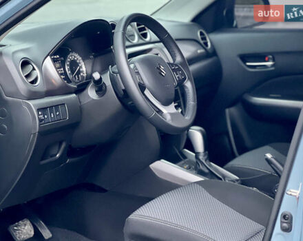 Синій Сузукі Вітара, об'ємом двигуна 1.59 л та пробігом 33 тис. км за 20700 $, фото 30 на Automoto.ua