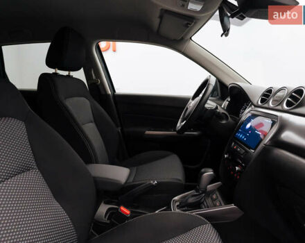 Синий Сузуки Витара, объемом двигателя 1.37 л и пробегом 6 тыс. км за 22550 $, фото 8 на Automoto.ua