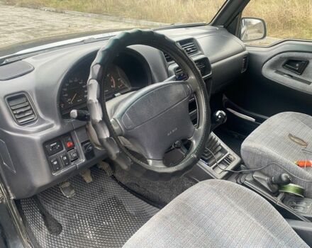 Зеленый Сузуки Витара, объемом двигателя 2 л и пробегом 370 тыс. км за 3500 $, фото 3 на Automoto.ua