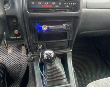 Зеленый Сузуки Витара, объемом двигателя 2 л и пробегом 370 тыс. км за 3500 $, фото 6 на Automoto.ua