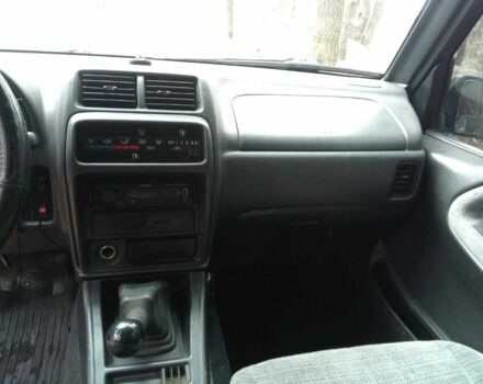 Зеленый Сузуки Витара, объемом двигателя 2 л и пробегом 480 тыс. км за 3800 $, фото 17 на Automoto.ua