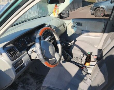 Зелений Сузукі Вітара, об'ємом двигуна 2 л та пробігом 350 тис. км за 3950 $, фото 5 на Automoto.ua