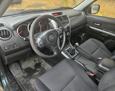 Зеленый Сузуки Витара, объемом двигателя 1.9 л и пробегом 252 тыс. км за 3750 $, фото 11 на Automoto.ua