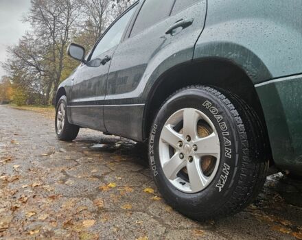 Зеленый Сузуки Витара, объемом двигателя 1.9 л и пробегом 252 тыс. км за 3750 $, фото 4 на Automoto.ua