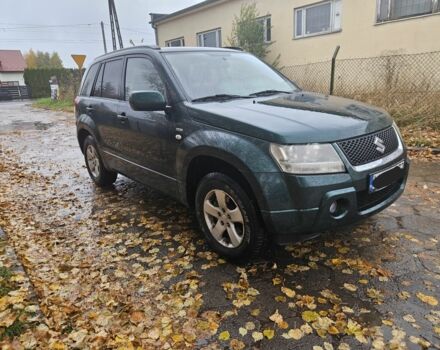 Зеленый Сузуки Витара, объемом двигателя 1.9 л и пробегом 252 тыс. км за 3750 $, фото 1 на Automoto.ua