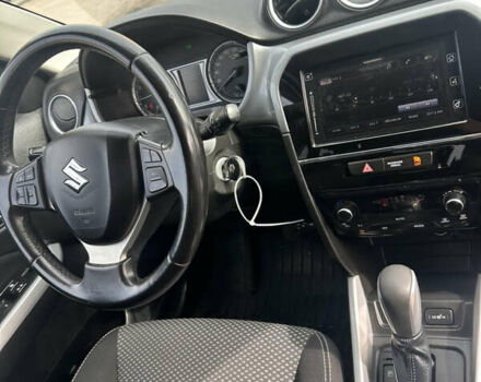 Зелений Сузукі Вітара, об'ємом двигуна 1.59 л та пробігом 118 тис. км за 12400 $, фото 20 на Automoto.ua